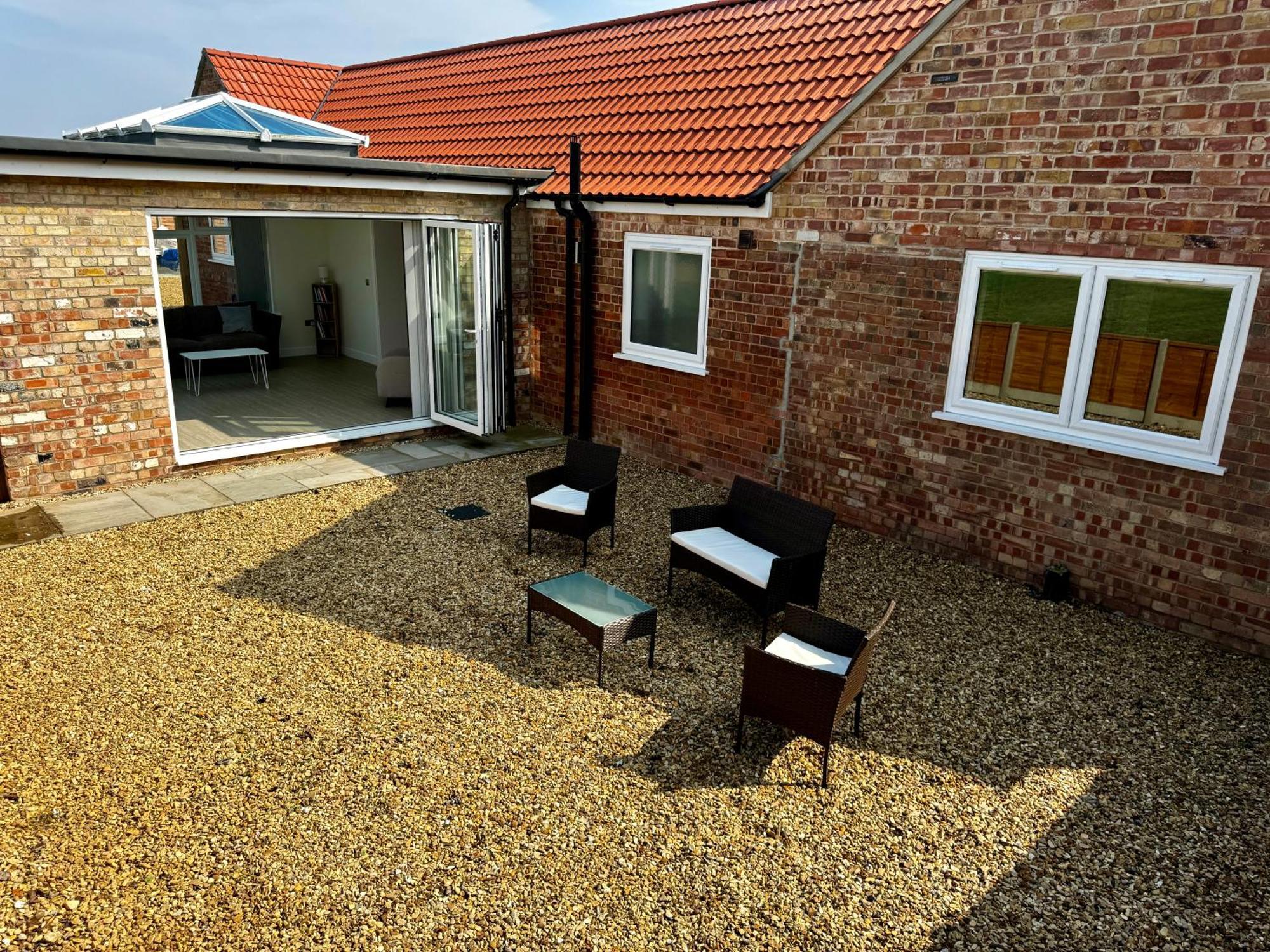 Luxury Isla Cottages, Bourne! Dog-Friendly, Countryside Views, Garden, Parking, 5Mins Pubs - Family Holiday Экстерьер фото