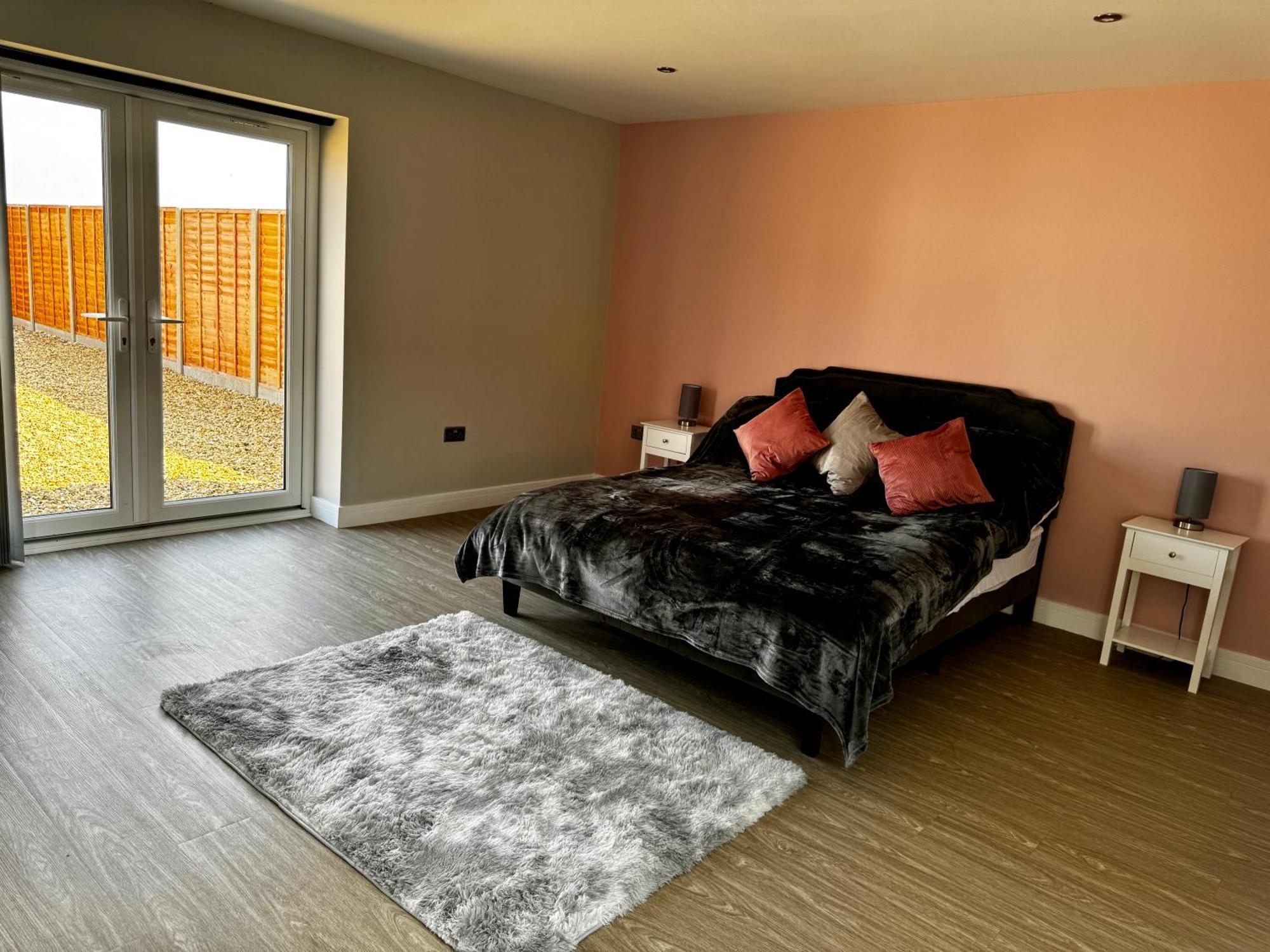 Luxury Isla Cottages, Bourne! Dog-Friendly, Countryside Views, Garden, Parking, 5Mins Pubs - Family Holiday Экстерьер фото