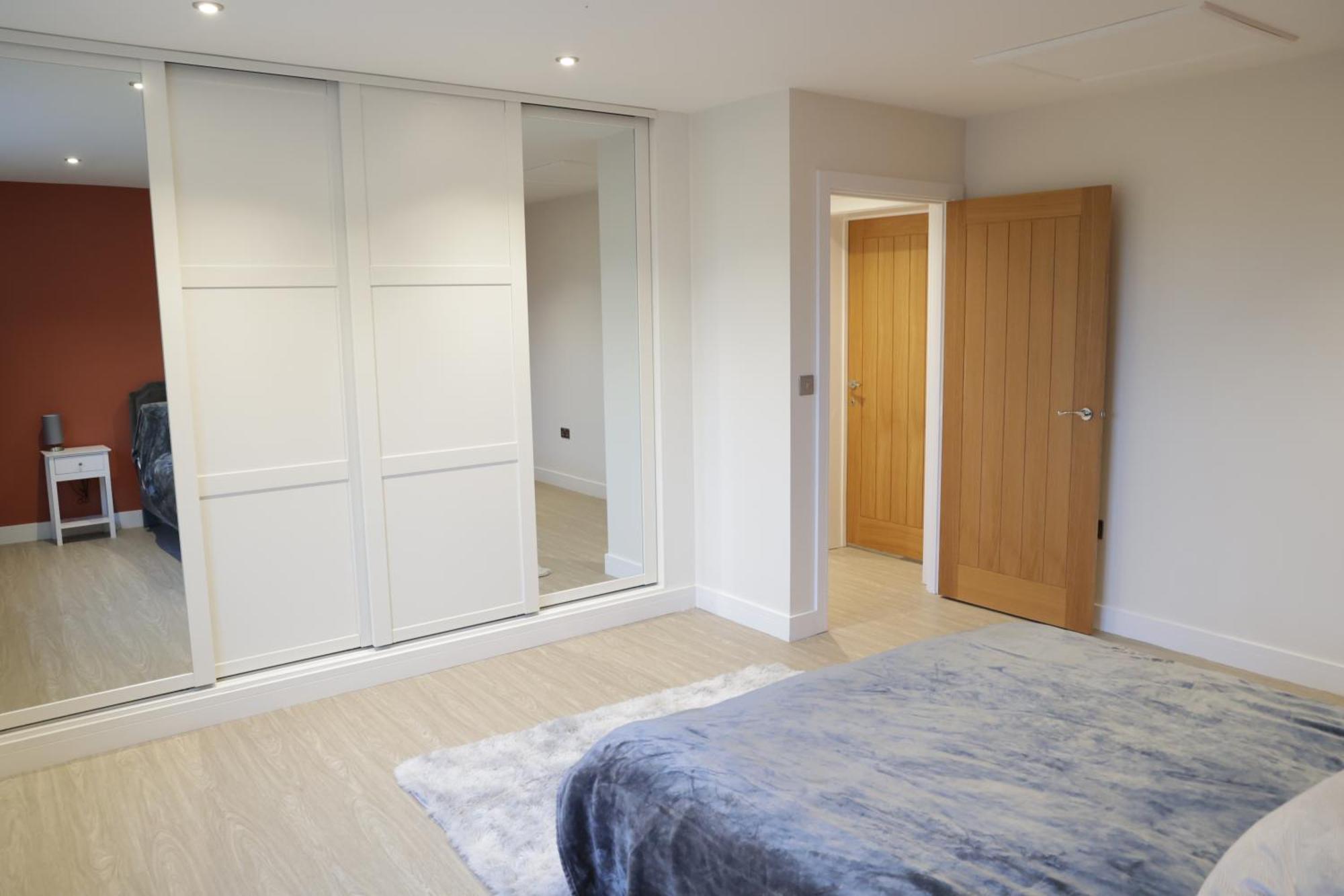 Luxury Isla Cottages, Bourne! Dog-Friendly, Countryside Views, Garden, Parking, 5Mins Pubs - Family Holiday Номер фото